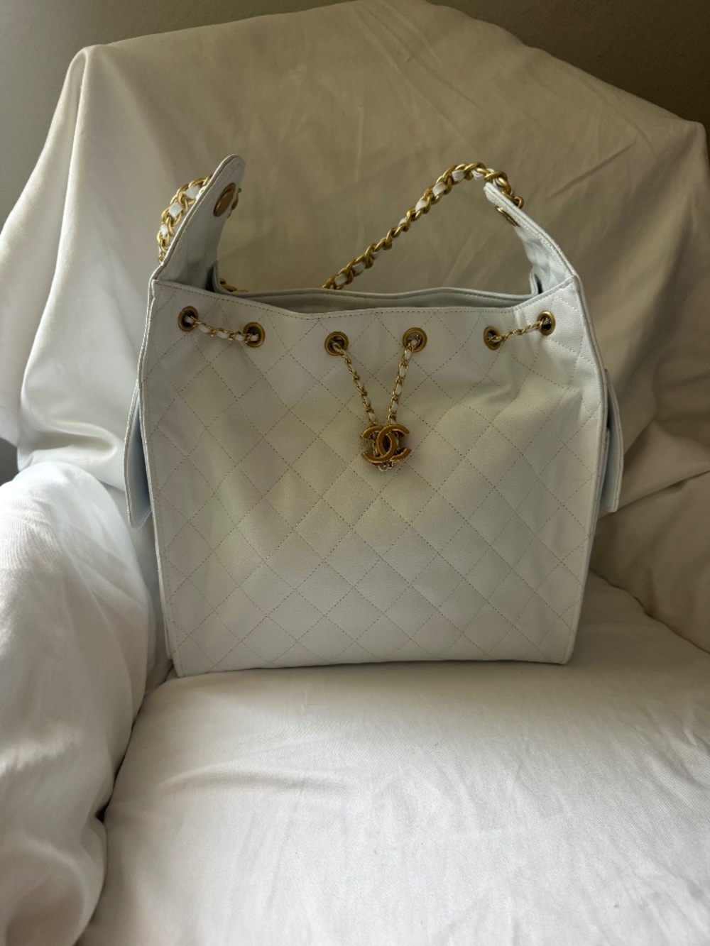 Chanel 25